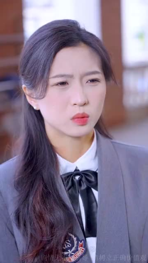 她于星光（58集）短剧完结全集限免刷