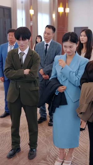 冷眼旁观的她（61集）短剧全剧终合集放送