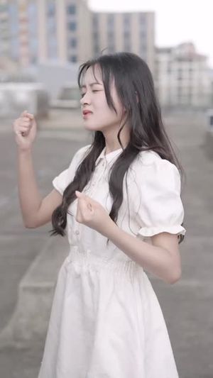 穿书后我成了社恐陆总的私人医生(50集) 穿书后我成了社恐陆总的私人医生(50集)短剧完结篇全集连播