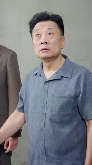 装修拆墙整栋楼都慌了(50集) 装修拆墙整栋楼都慌了(50集)短剧结局篇全集直通