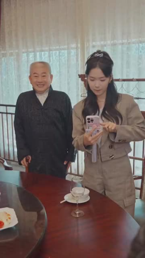 长生万年被曾孙女直播曝光了 (80集）短剧大结局连更全集