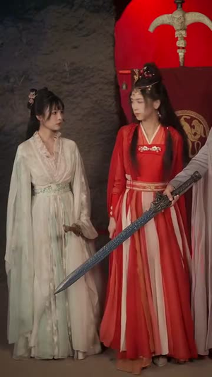 八女帝全背叛重生悔到肠断(80集) 八女帝全背叛重生悔到肠断(80集)短剧合集4K修复版