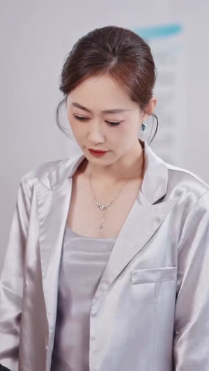玄学小奶包全家靠我逆天改命(80集) 玄学小奶包全家靠我逆天改命(80集)短剧全集热力排行榜之一