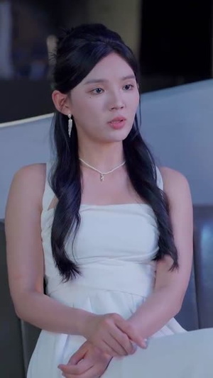 点石成金刀刀爆开帝王绿(74集) 点石成金刀刀爆开帝王绿(74集)短剧全季限免大放送