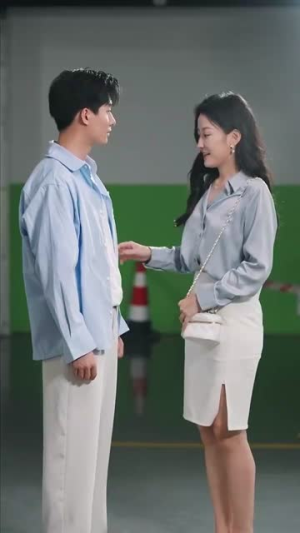 晚星予你(100集) 晚星予你(100集)短剧合集杜比音效版