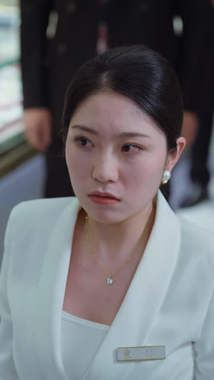 儿子订婚当天,我叫停婚事(64集) 儿子订婚当天,我叫停婚事(64集)短剧全剧终合集放送