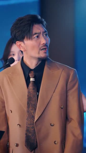 破产边缘被我资助的孩子们神兵天降(69集) 破产边缘被我资助的孩子们神兵天降(69集)短剧大结局全集解锁