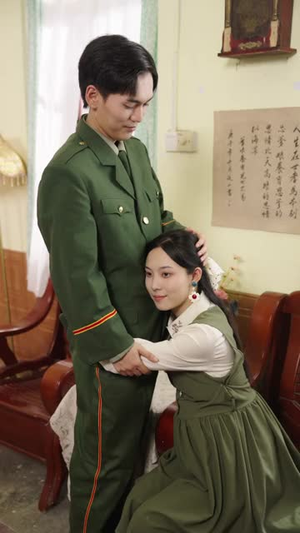 八零恰回那年婚礼时(104集) 八零恰回那年婚礼时(104集)短剧全集秒播无卡顿