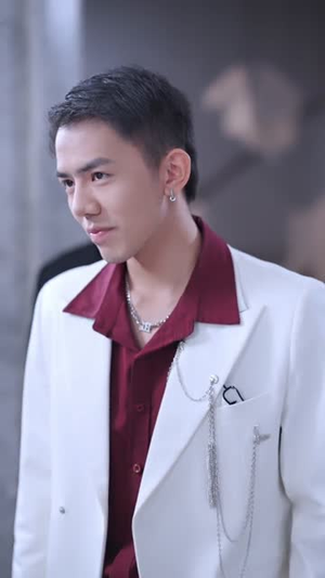 飞鸟与鱼不同路(60集) 飞鸟与鱼不同路(60集)短剧全集秒播无卡顿