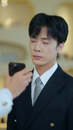 叛出家门,觉醒无限逆袭系统(72集) 叛出家门,觉醒无限逆袭系统(72集)短剧爆款全集在线播