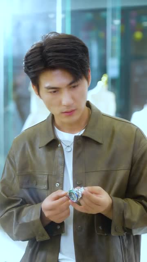 成为系统的神(83集) 成为系统的神(83集)短剧宝藏全集限免看