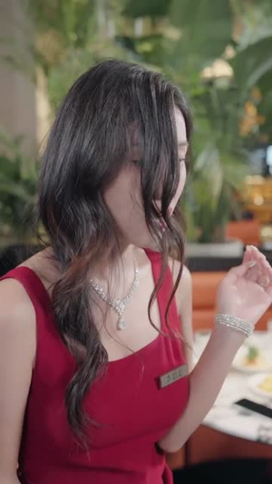 米其林餐厅打卡,我逮到了前夫的亲亲小蜜(56集) 米其林餐厅打卡,我逮到了前夫的亲亲小蜜(56集)短剧全季限免大放送