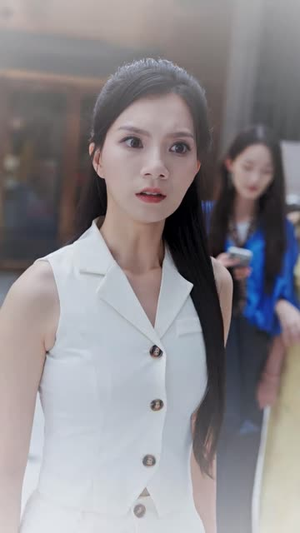 霜染海棠忆相逢(72集) 霜染海棠忆相逢(72集)短剧全集连看不停歇