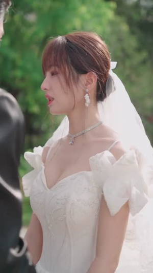 替身女配下一秒万人迷(80集) 替身女配下一秒万人迷(80集)短剧超清全集在线看