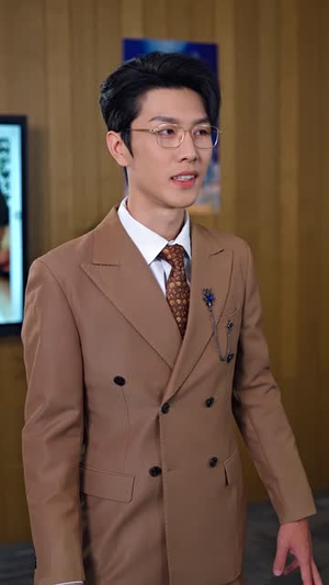 离职后,他高不可攀(40集) 离职后,他高不可攀(40集)短剧最终章免费合集