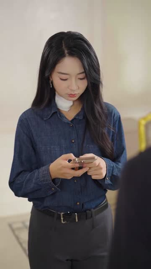 吻上蔷薇（85集）短剧全集高清无码版