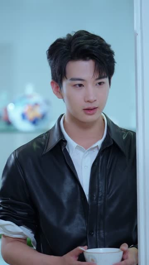 夜寻千山(60集) 夜寻千山(60集)短剧热映全集免费刷