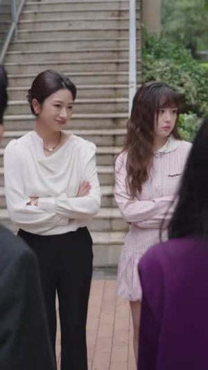 重生后太太成了傅总的贴身小挂件(81集) 重生后太太成了傅总的贴身小挂件(81集)短剧爆款全集在线播