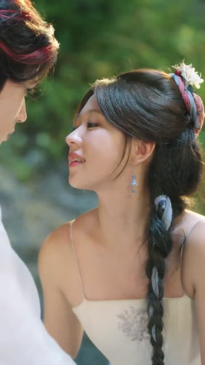 医妃挺孕肚随夫去流放（70集）短剧全剧终限免畅刷