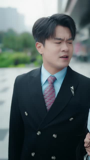 撩完反派后我跑不掉了(83集) 撩完反派后我跑不掉了(83集)短剧全集投屏大屏看