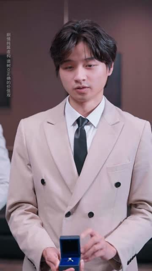 离婚后我带着女儿破茧成蝶(82集) 离婚后我带着女儿破茧成蝶(82集)短剧超清全集在线看