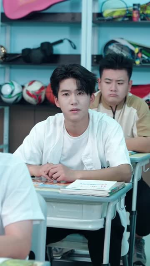 最强班主任竟是体育老师（79集）短剧合集蓝光画质