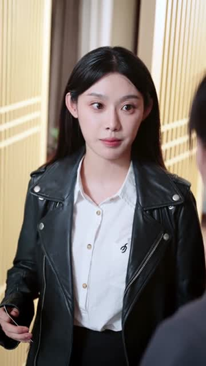 小祖宗美又飒她亲爹你惹不起（80集）短剧全集连看不停歇