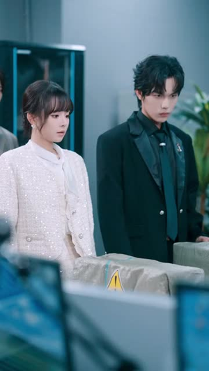 引她入轨（70集）短剧全集投屏大屏看