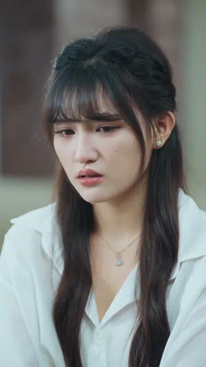 刚开学!我被女神校花找上门(81集) 刚开学!我被女神校花找上门(81集)短剧终章免费大放送