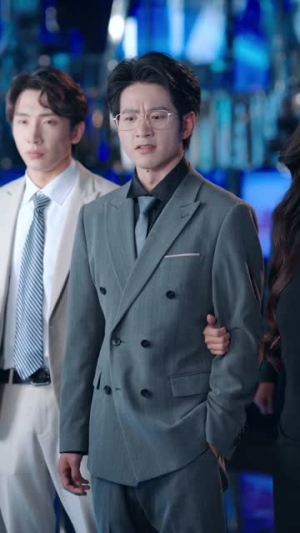 烟花烬处她归来（51集）短剧终极大结局合集