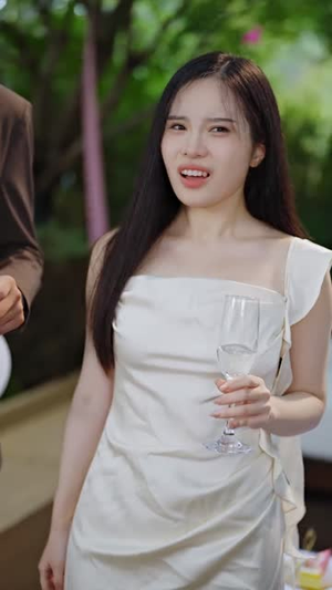 爱恨如烟坠云端（71集）短剧限免全集任你点