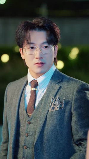 姐姐,你的时代结束了(72集) 姐姐,你的时代结束了(72集)短剧大结局限免特辑