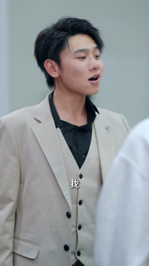 人在大乘期今年上大一(81集) 人在大乘期今年上大一(81集)短剧经典全集任你选