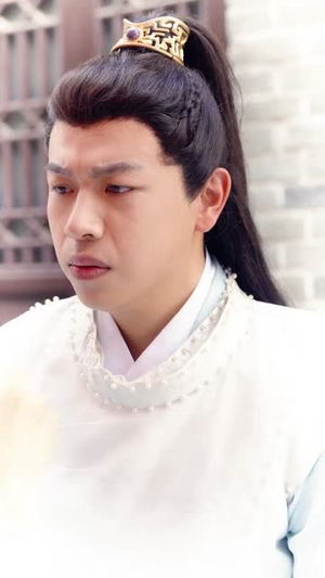 太后娘亲重生后暴君他慌了（70集）短剧合集导演剪辑版