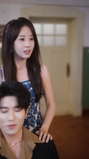 怀崽后,冷面厂长追着我宠(80集) 怀崽后,冷面厂长追着我宠(80集)短剧完结全集限免刷