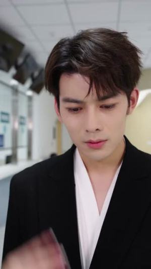 闺蜜是反派她全家把我宠上天(76集) 闺蜜是反派她全家把我宠上天(76集)短剧限免全集任你点