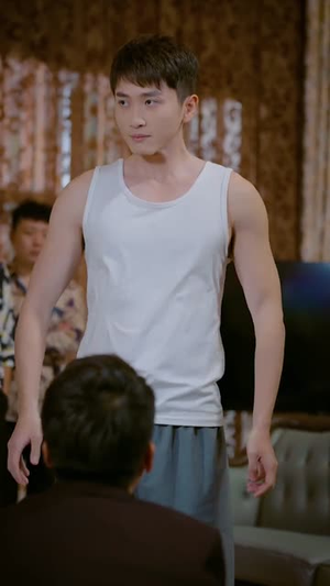 美女总裁不好惹，小神医专治不服（80集）短剧大结局全集特惠