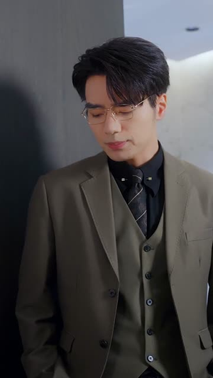 大小姐谋心破局飒爆全场（47集）短剧全系列免费畅享