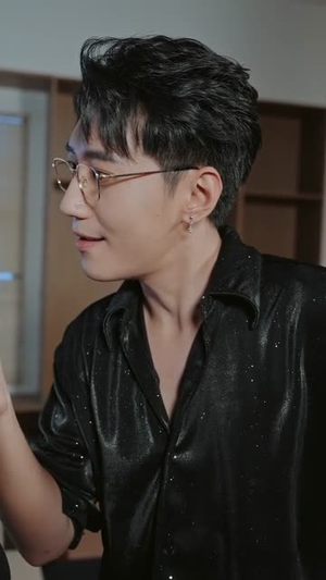 顶流女明星的秘密(71集) 顶流女明星的秘密(71集)短剧全系列免费畅享