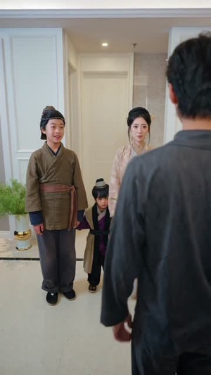 穿越灾荒年,我有系统实现粮食自由(64集) 穿越灾荒年,我有系统实现粮食自由(64集)短剧宝藏全集限免看