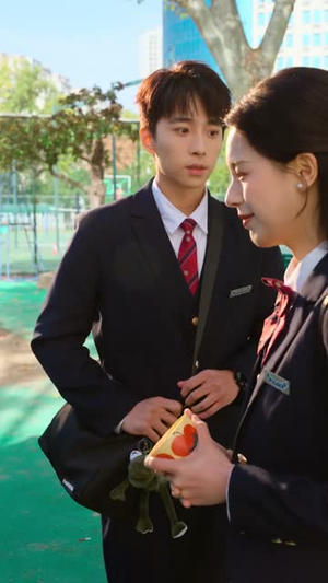 路人甲的我,拐走捡垃圾吃的男主(62集) 路人甲的我,拐走捡垃圾吃的男主(62集)短剧合集彩蛋完整版