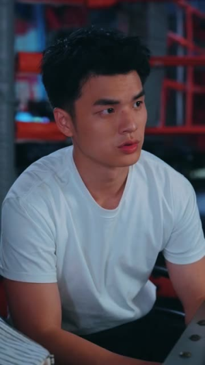 少爷今天也在替挨打(60集) 少爷今天也在替挨打(60集)短剧收官全集限免看