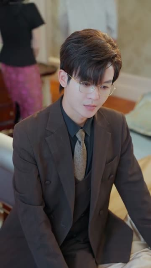 恨明月高悬独不照我（82集）短剧结局篇全集直通