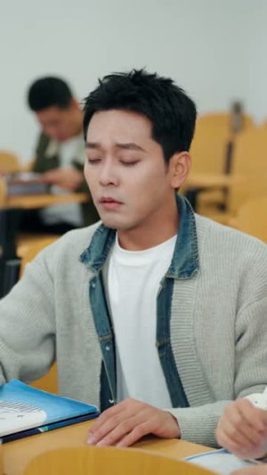 在错误的时间遇见你(61集) 在错误的时间遇见你(61集)短剧合集4K修复版