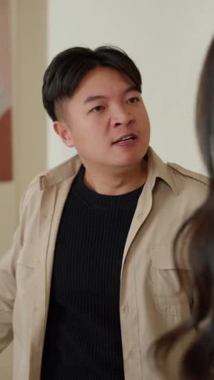 弹幕预警闺蜜是凶手（60集）短剧大结局合集放送