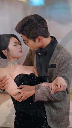 真千金带的小团子是锦鲤（65集）短剧全集连看不停歇