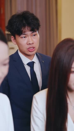 寻宝奇缘,我的手机导航变异了(80集) 寻宝奇缘,我的手机导航变异了(80集)短剧合集蓝光画质