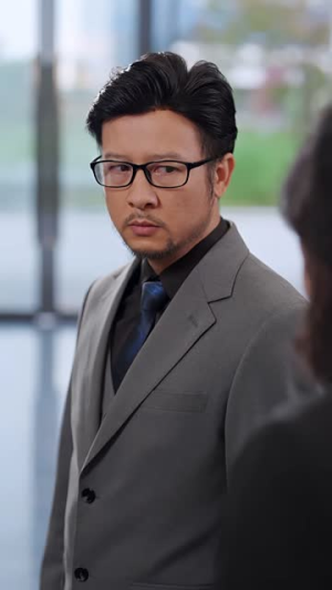 故人眉上春山雪（71集）短剧高分全集在线刷