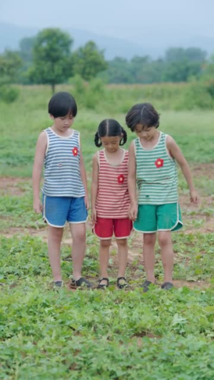 八零辣妈带三娃福气旺到家（95集）短剧大结局连更全集