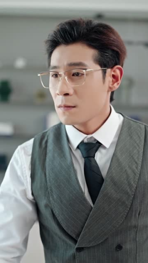 监控被挡，回家后老婆慌了（60集）短剧全集高清无码版